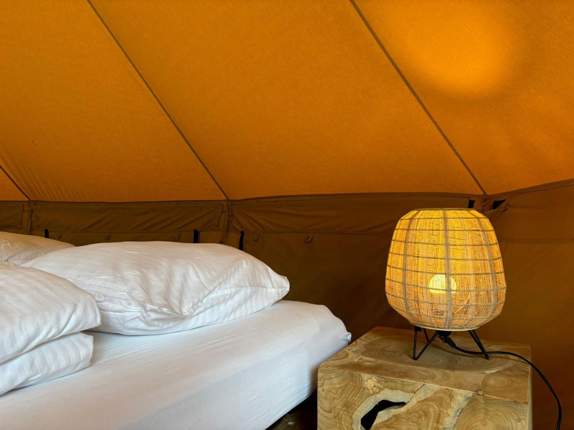 Glamping Bivak - Urban Gardens Gent Ξενοδοχείο Εξωτερικό φωτογραφία